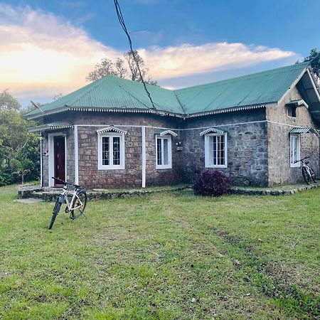 Thottom Stays Private Bungalow Munnar Exteriör bild