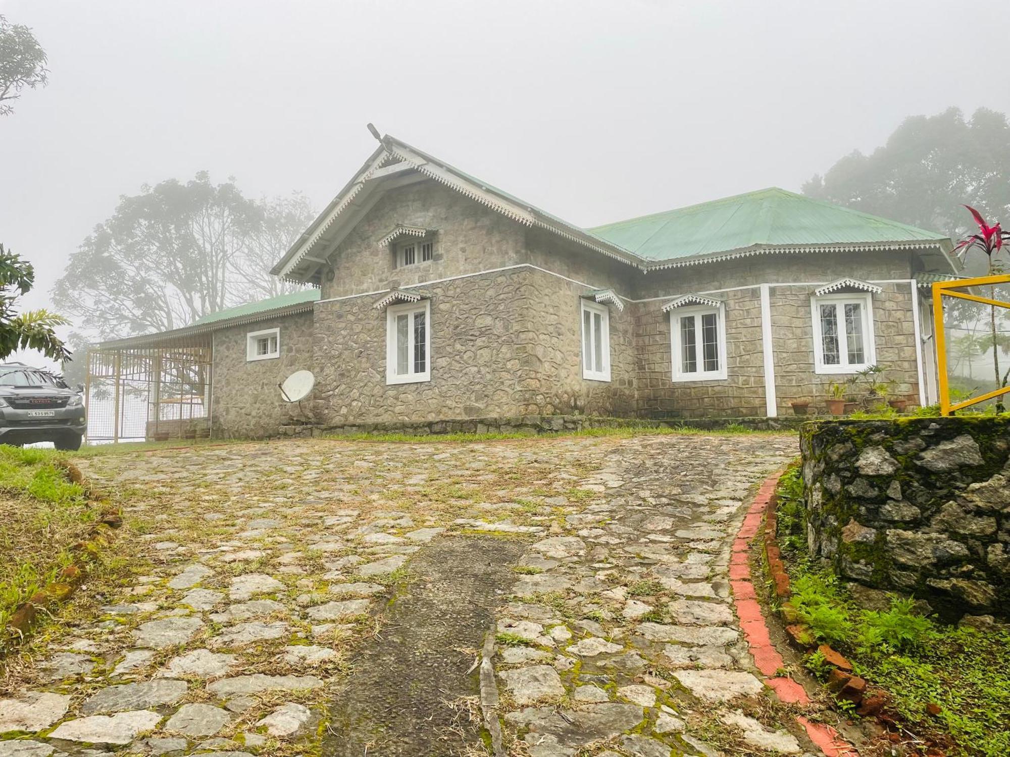 Thottom Stays Private Bungalow Munnar Exteriör bild